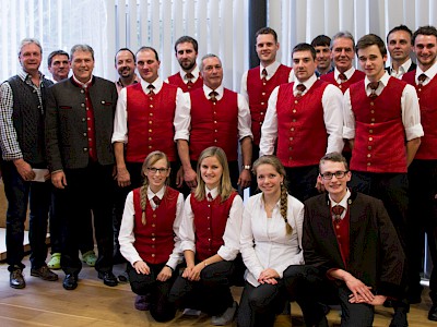 Alter und neu gewählter Ausschuss der BMK Aschau